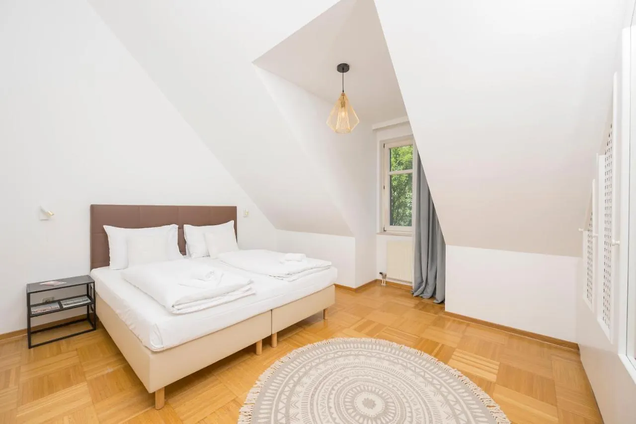 Terrace Lounge Ober St Veit Apartment Vienna