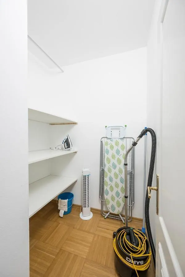 Terrace Lounge Ober St Veit Apartment Vienna