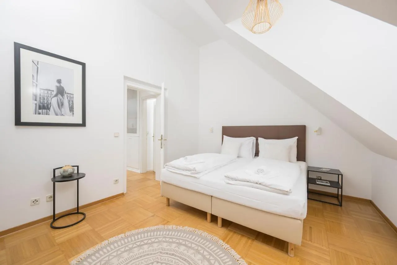 Terrace Lounge Ober St Veit Apartment Vienna